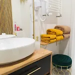 Hanza Tower - Golden Heaven Apartment *