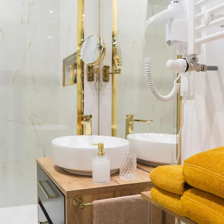 Hanza Tower - Golden Heaven Appartamento