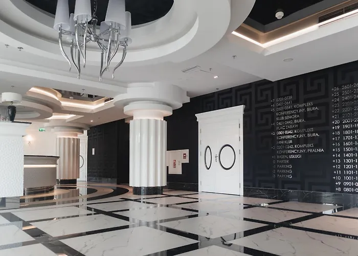 Hanza Tower - Golden Heaven شقة شتشيتسين