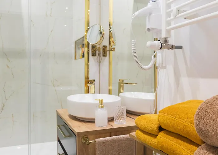 Hanza Tower - Golden Heaven شقة